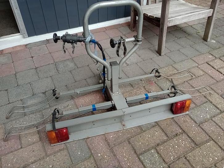 Fietsendrager voor trekhaak - 2 fietsen, Auto diversen, Fietsendragers, Gebruikt, Trekhaakdrager, 2 fietsen, Ophalen