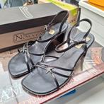 Elegante Zwarte Hakken - Maat 41, Zwart, Ophalen of Verzenden, Zo goed als nieuw, Schoenen met hoge hakken