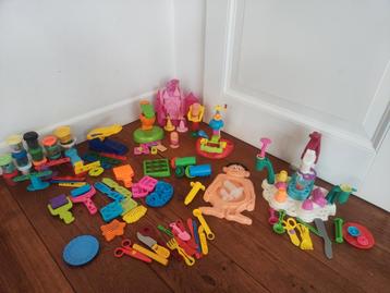 Mega grote klei speel sets zie omschrijving  beschikbaar voor biedingen