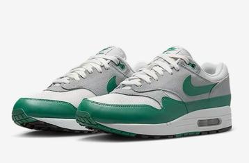 Air max 1 evergreen aura maat 44,5 nieuw beschikbaar voor biedingen