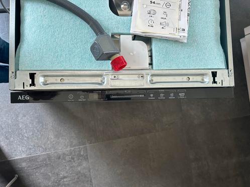 AEG vaatwasser als nieuw, klasse A, Witgoed en Apparatuur, Vaatwasmachines, Zo goed als nieuw, Inbouw, Minder dan 85 cm, 45 tot 60 cm