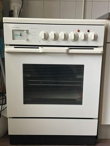 keramische kookplaat met heteluchtverwarming oven Privilege beschikbaar voor biedingen