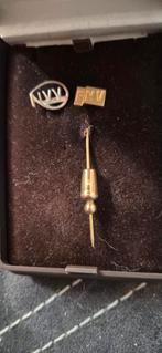 Fnv speldje. 14k goud doe een goed bod., Overige merken, Gebruikt, Ophalen of Verzenden, 2 of 3 bedels