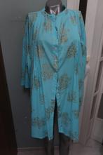 prachtige lichtblauw met gouden blouse katoen xxl, Kleding | Dames, Grote Maten, Made in china, Blauw, Blouse of Tuniek, Ophalen of Verzenden