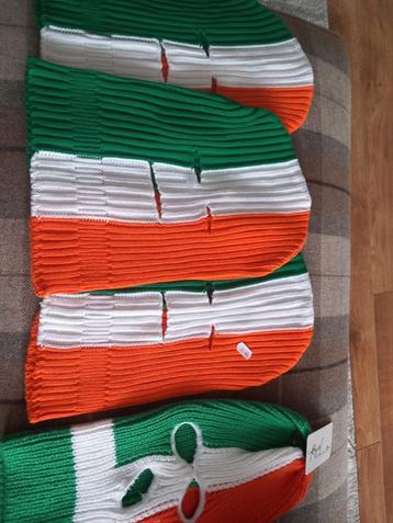 Kneecap balaclava beschikbaar voor biedingen