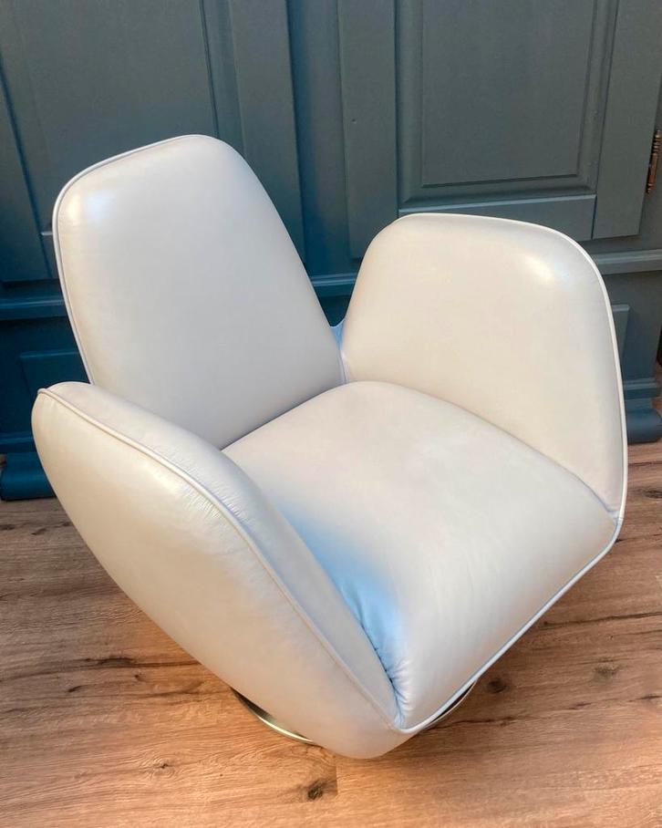 Topform retro draaifauteuil Pinto, Huis en Inrichting, Fauteuils, Zo goed als nieuw, Leer, Metaal, 50 tot 75 cm, 75 tot 100 cm