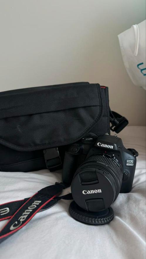 Canon EOS 4000D + 18-55mm lens & reistas, Audio, Tv en Foto, Fotocamera's Digitaal, Zo goed als nieuw, Canon, Geen optische zoom
