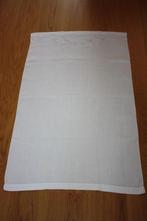 Wit geborduurd lakentje met geborduurde bovenkant, Ophalen of Verzenden