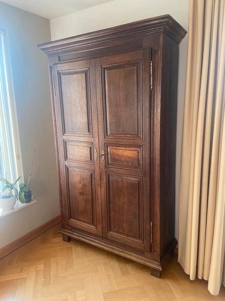 Antieke karakteristieke Eikenhouten Kast - Vintage Charme, Antiek en Kunst, Antiek | Meubels | Kasten, Ophalen of Verzenden