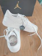 Nike Air Jordan 1Low G, Nieuw, Ophalen of Verzenden, Wit, Sneakers of Gympen