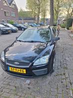 Ford Focus 1.4 59KW 5D 2006 Zwart, 47 €/maand, Origineel Nederlands, Te koop, 5 stoelen