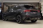 Audi RSQ8 4.0 TFSI quattro 600PK/PANO/HUD/CARBON PAKKET/360C, Auto's, Audi, Gebruikt, 600 pk, Leder en Stof, Bedrijf
