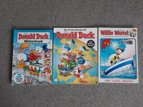 3x Donald Duck Vakantieboek, Boeken, Stripboeken, Gelezen, Meerdere stripboeken, Ophalen of Verzenden