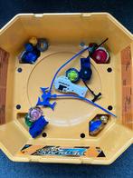 Beyblades met bak, Ophalen of Verzenden, Zo goed als nieuw