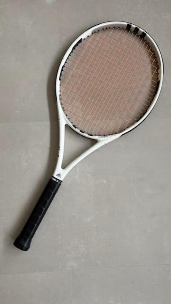 Adidas Adizero Feather | Grip L1, Sport en Fitness, Tennis, Gebruikt, Racket, Adidas, L1, Ophalen of Verzenden