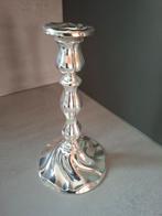 Zilverkleurige Kandelaar - Klassiek Design, Huis en Inrichting, Ophalen of Verzenden, Overige materialen