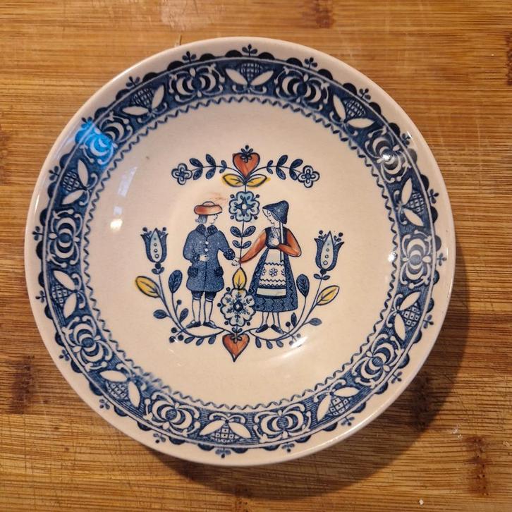 Schaaltje Johnson Brothers 13 cm, Huis en Inrichting, Keuken | Servies, Overige stijlen, Ophalen of Verzenden