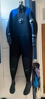 Nieuwe Bare D6 Pro Dry Droogpak 2XLS, Ophalen, Nieuw, Duikpak