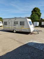 Buerstner Ventana 1999 met voortent + luifeltent +fietsendr., Caravans en Kamperen, Caravans, Rondzit, Omvormbare zithoek, Kachel