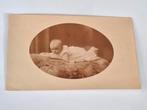 Fotokaart- portret- baby- studio G.C. Hubers- Winterswijk, Ophalen of Verzenden, Voor 1940, Overige onderwerpen, Foto
