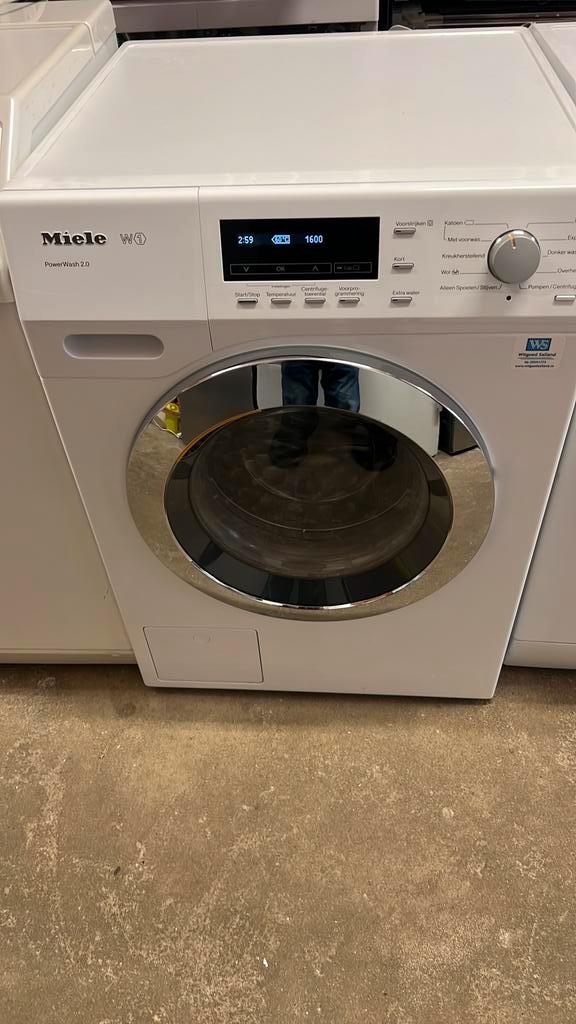 Miele W1 wasmachine, Witgoed en Apparatuur, Wasmachines, Zo goed als nieuw, 8 tot 10 kg, Minder dan 85 cm, 1600 toeren of meer