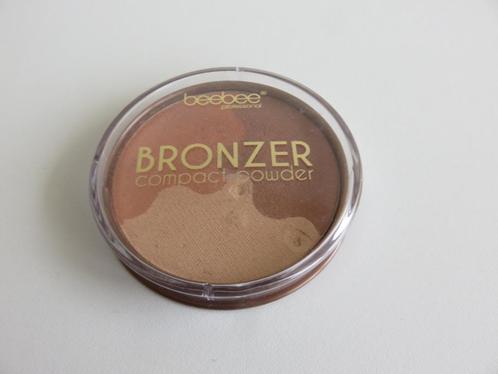 BeeBee Professional Bronzer Compact Powder, Sieraden, Tassen en Uiterlijk, Uiterlijk | Cosmetica en Make-up, Zo goed als nieuw