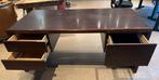 Gebruikte Bureau met Opberglades, Ophalen, Gebruikt, Bureau