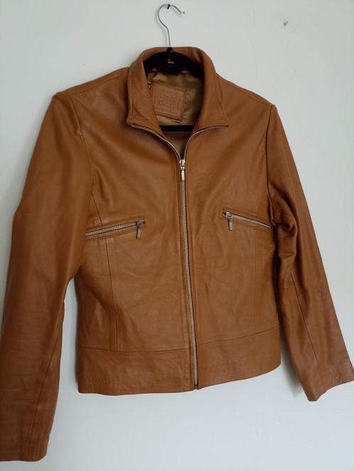 Lederen dames jasje, Kleding | Dames, Jasjes, Kostuums en Pakken, Zo goed als nieuw, Jasje, Maat 38/40 (M), Bruin, Ophalen of Verzenden