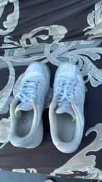 Te koop sportschoenen maat 38, Ophalen of Verzenden, Zo goed als nieuw, Sportschoenen