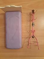 Vintage Barby bed en kapstok, Ophalen of Verzenden, Gebruikt, Overige typen