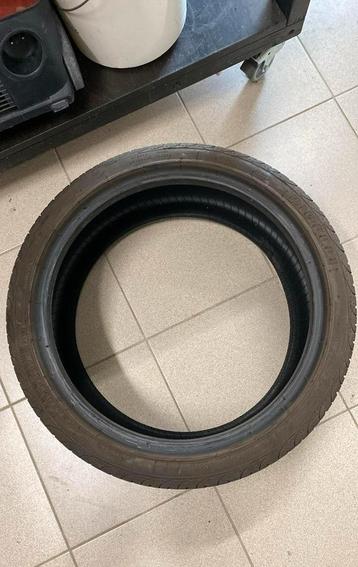 Te koop: Pirelli autobanden beschikbaar voor biedingen