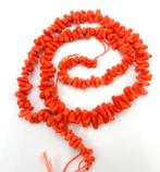 Streng bloedkoraal takken, Sieraden, Tassen en Uiterlijk, Antieke sieraden, Ophalen of Verzenden, Overige materialen, Ketting