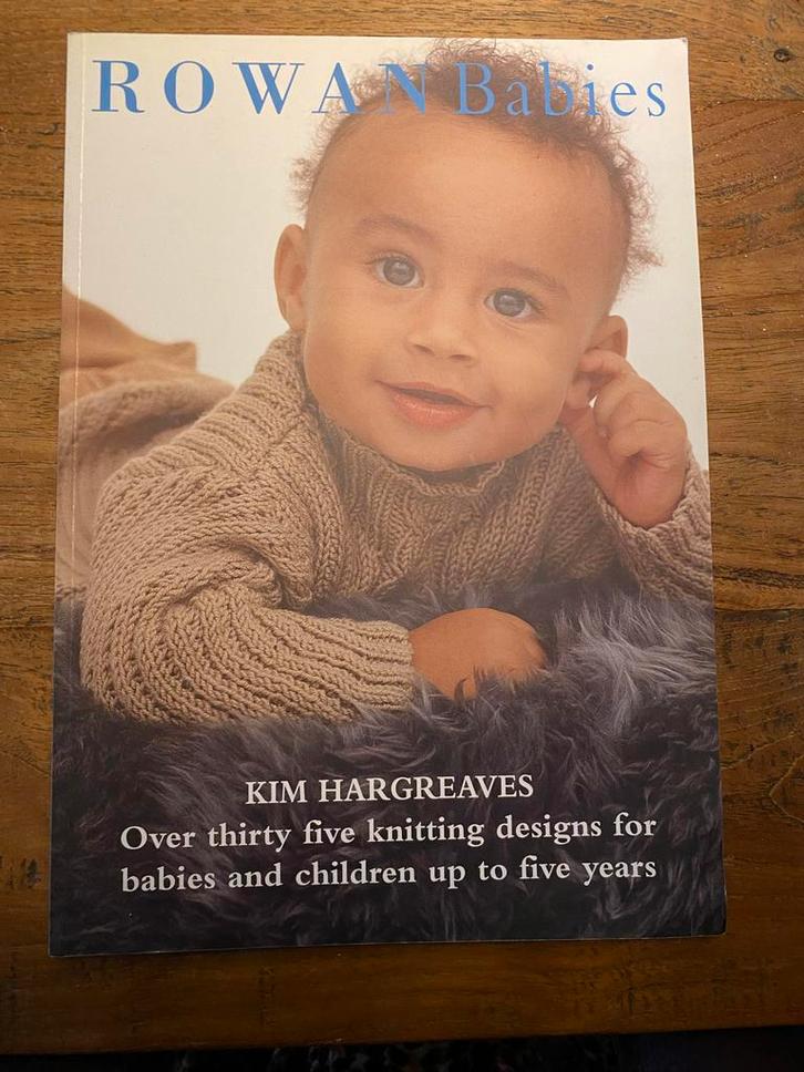 Rowan Babies - breipatronen voor baby's - Kim Hargreaves, Hobby en Vrije tijd, Breien en Haken, Zo goed als nieuw, Breien, Patroon of Boek
