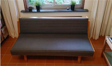 bank beschikbaar voor biedingen