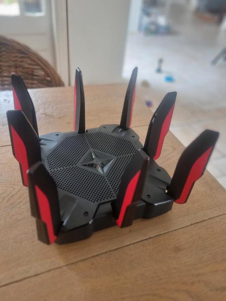 TP-Link Archer AX11000 gaming router, Computers en Software, Netwerk switches, Zo goed als nieuw, Ophalen of Verzenden