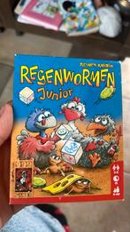 Heel leuk om te spelen regenwormen junior love it, Hobby en Vrije tijd, Gezelschapsspellen | Kaartspellen, Drie of vier spelers