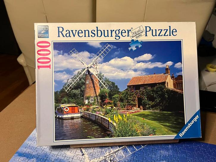 Ravensburger 1000. Molen. 4e gratis, Hobby en Vrije tijd, Denksport en Puzzels, Zo goed als nieuw, Legpuzzel, 500 t/m 1500 stukjes