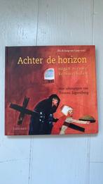 Achter de horizon, Ophalen of Verzenden, Zo goed als nieuw