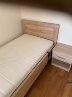 Elektrisch verstelbaar bed en nachtkastje geen matras, Huis en Inrichting, Ophalen, Gebruikt, Minder dan 45 cm, 55 tot 70 cm