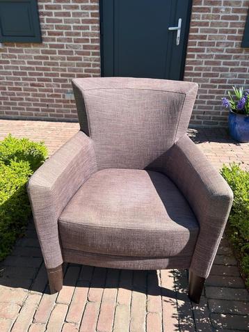 Fauteuil beschikbaar voor biedingen