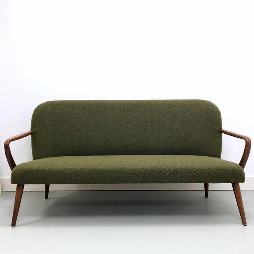 Mid century bank nieuwe stoffering donker groen. Vintage, Huis en Inrichting, Banken | Sofa's en Chaises Longues, Zo goed als nieuw