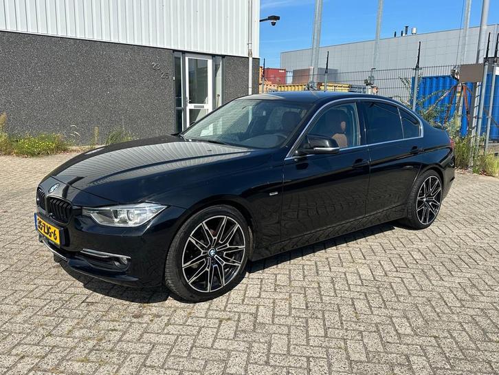 BMW 3-serie 320i EfficientDynamics Edition Upgrade Edition 2, Auto's, BMW, Bedrijf, Te koop, 3-Serie, ABS, Airbags, Airconditioning