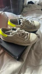 Clic! Off White Sneakers Maat 30, Jongen of Meisje, Schoenen, Ophalen of Verzenden, Zo goed als nieuw