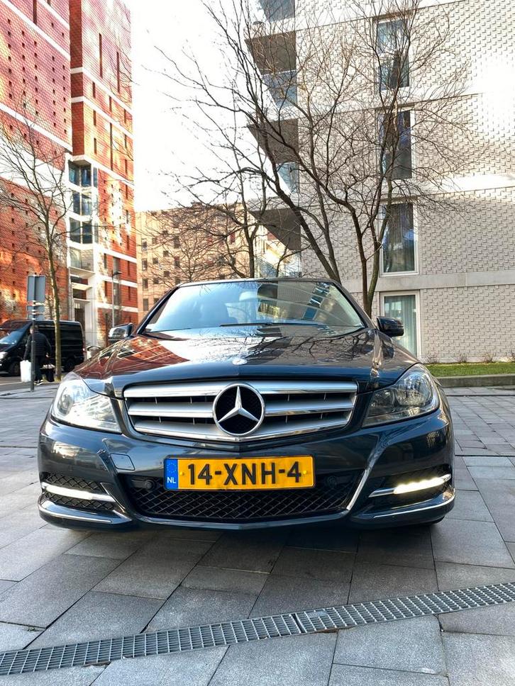 Mercedes-Benz C-Klasse 1.6 C180 Sedan 2012 Zwart, Auto's, Mercedes-Benz, Particulier, C-Klasse, Benzine, B, Sedan, Handgeschakeld
