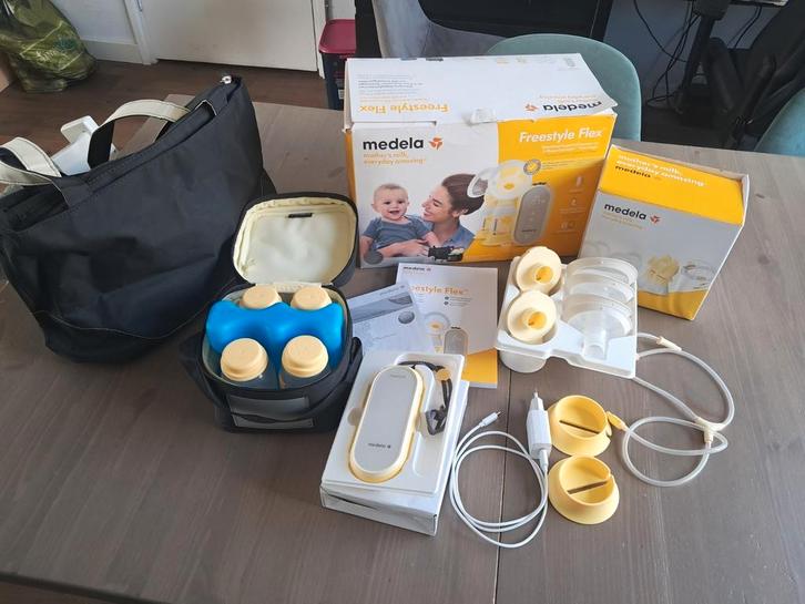 Medela freestyle flex dubbele borstkolf, Kinderen en Baby's, Babyvoeding en Toebehoren, Zo goed als nieuw, Borstkolf, Ophalen of Verzenden