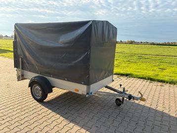 Humbaur Aanhanger Enkelas met Huif, zo goed als nieuw beschikbaar voor biedingen