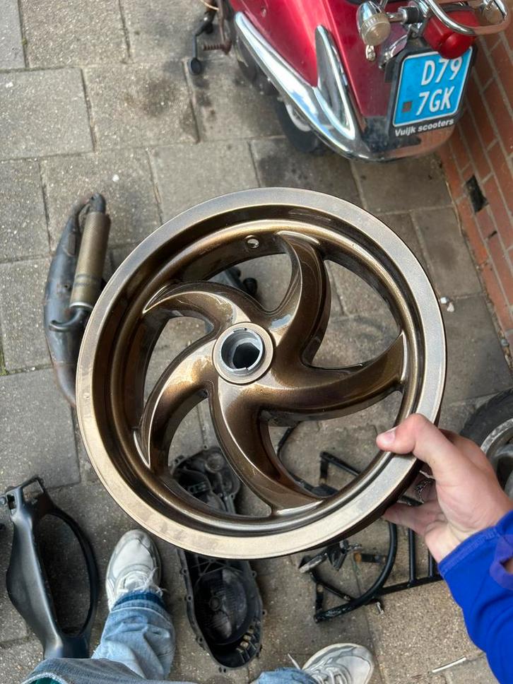 Runner 180 voorvelg, Fietsen en Brommers, Brommeronderdelen | Scooters, Ophalen of Verzenden