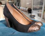 Pumps zwart met goud Graceland maat 39, Kleding | Dames, Schoenen, Ophalen of Verzenden, Zo goed als nieuw, Zwart