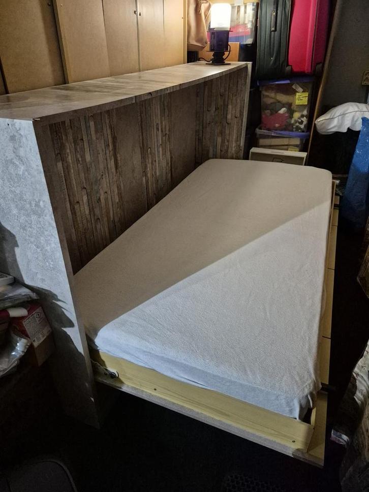 Opklapbed, Huis en Inrichting, Slaapkamer | Bedden, Zo goed als nieuw, Eenpersoons, 90 cm, 200 cm, Hout, Bruin, Ophalen