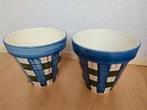 2 x bloempot., Rond, Zo goed als nieuw, Aardewerk, Tuin